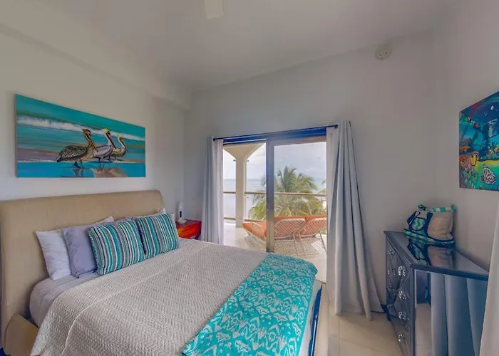 Oceanfront On The With Great Ocean Views Pool Wifi & Ac Сasa de vacaciones San Pedro (Ambergris Caye)