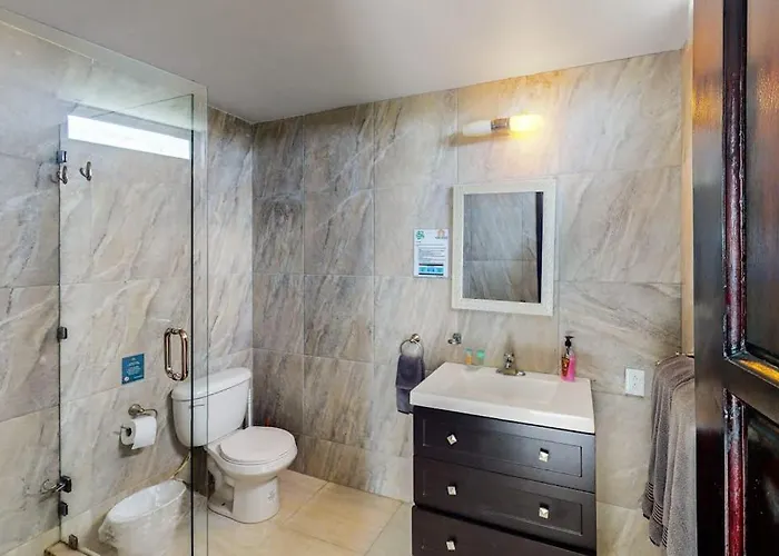 Oceanfront On The With Great Ocean Views Pool Wifi & Ac Сasa de vacaciones