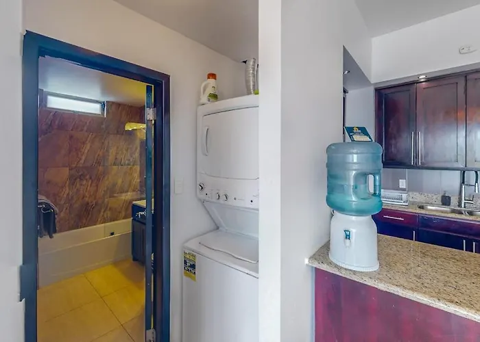 Oceanfront On The With Great Ocean Views Pool Wifi & Ac San Pedro (Ambergris Caye)
